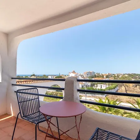 Principezinho Хостел *